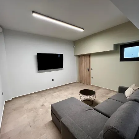 Five Senses Of Luxury Καλάνδρα