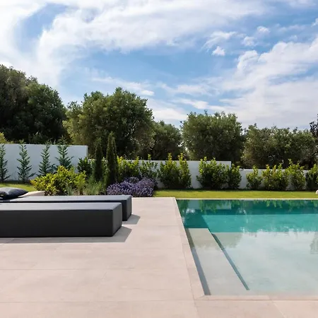 Five Senses Of Luxury *