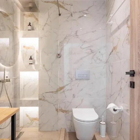 Five Senses Of Luxury