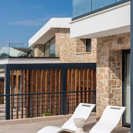 Five Senses Of Luxury Καλάνδρα