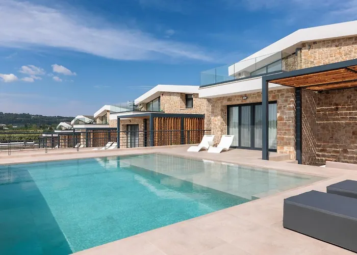 Five Senses Of Luxury Vilă